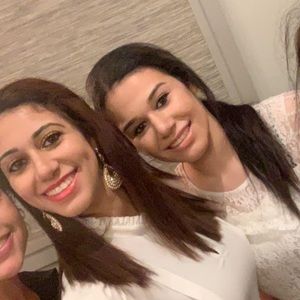 Meet your Posher, Nadia